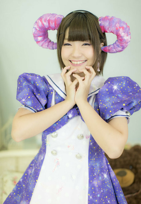 ayame apricot Profile pic