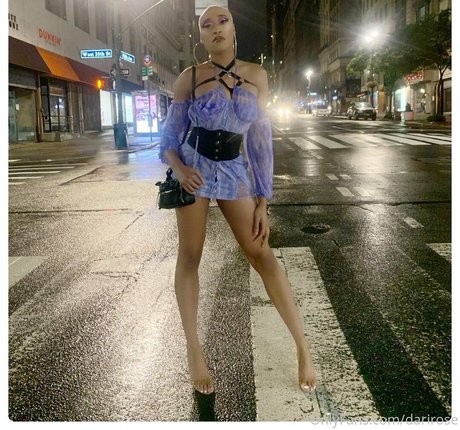 darirose onlyfans public photos