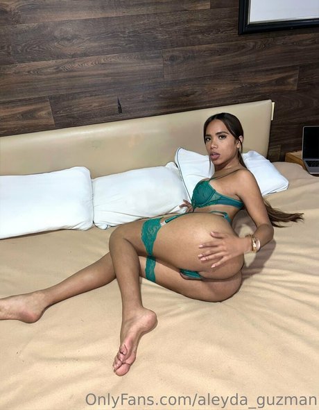 aleyda guzman onlyfans leaj