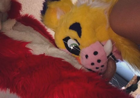 slipperyshine onlyfans images