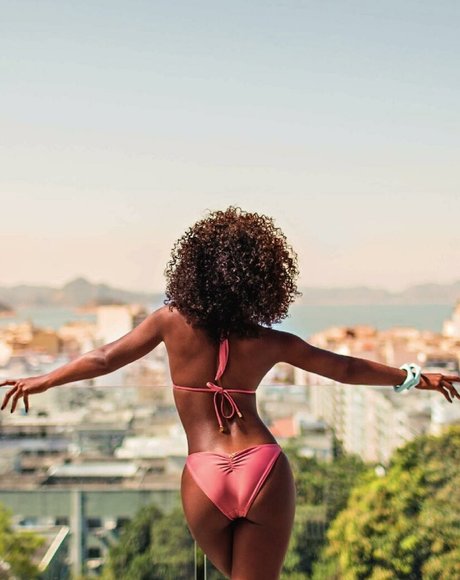 Erika Januza onlyfans free