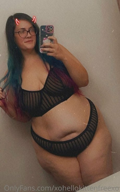 xohellokittenfreexo onlyfans nude pictures