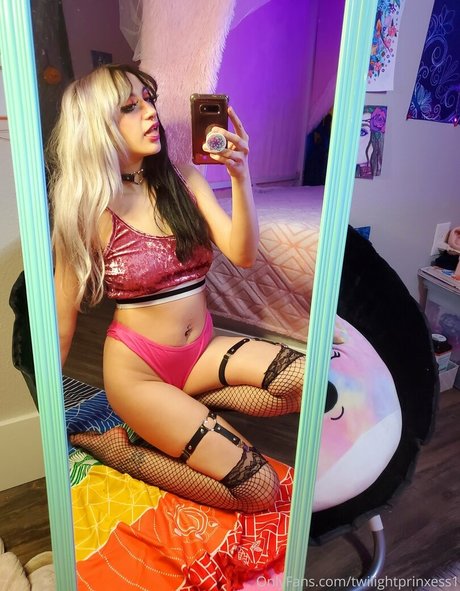 twilightprinxess1 onlyfans leak new