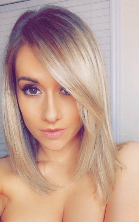 alexathena free onlyfans