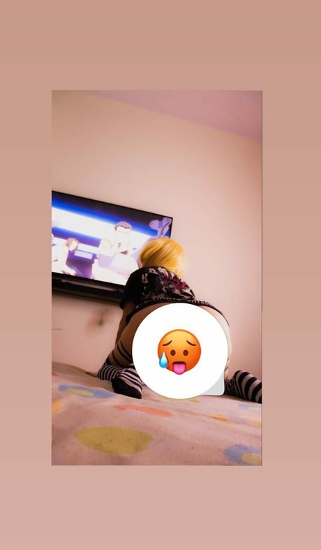 Hayanami onlyfans nude pics