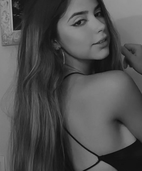 Daniella Chechia onlyfans posts