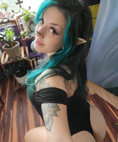 hollyborealis onlyfans leaks porn