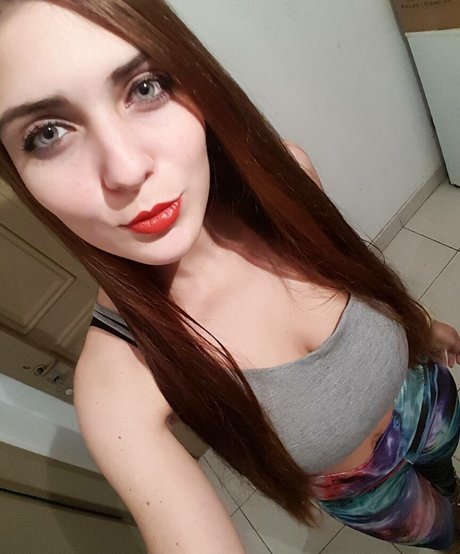 Nati Stefanelli onlyfans leak ass