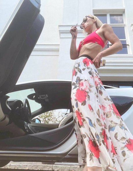 smokingqueenalina onlyfans de