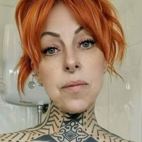 inked gingerhaze only fans leaks