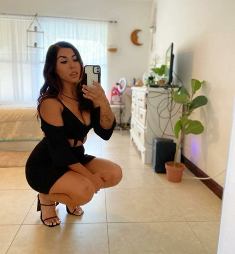 gabrielamal_ onlyfans creator