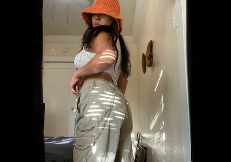 gabrielamal_ onlyfans leaka