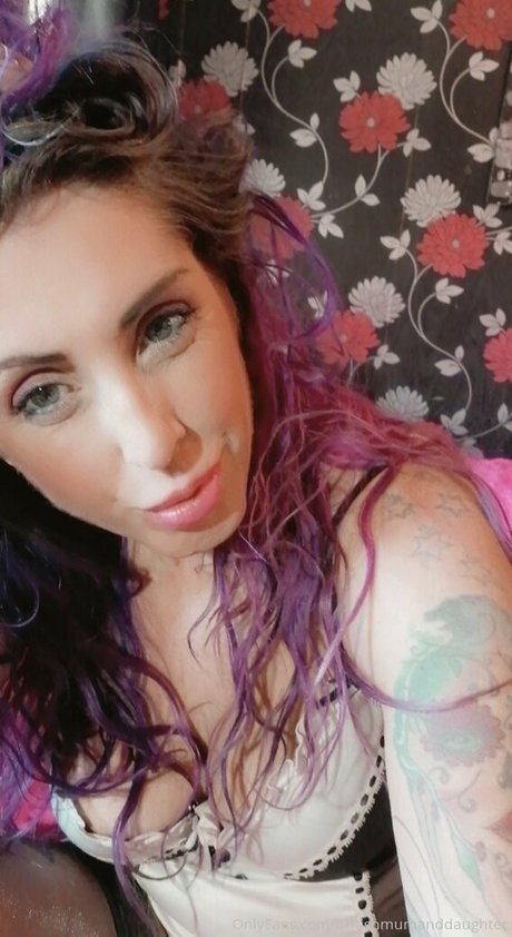 britishmumanddaughter onlyfans leaked
