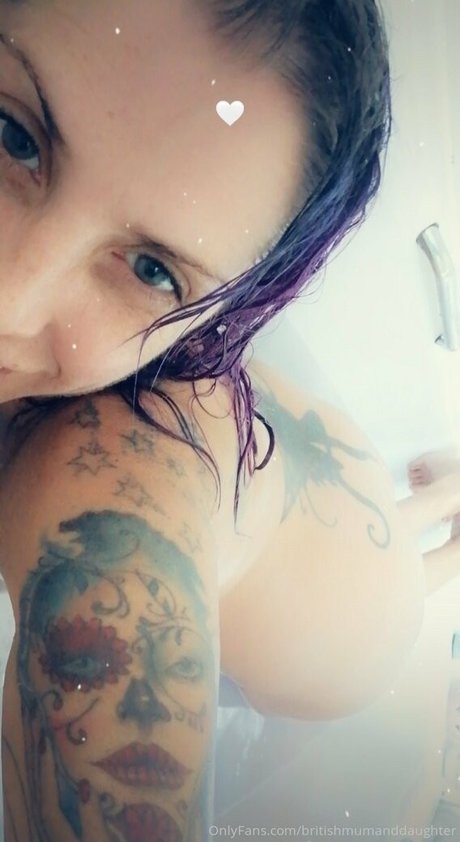 britishmumanddaughter onlyfans nude