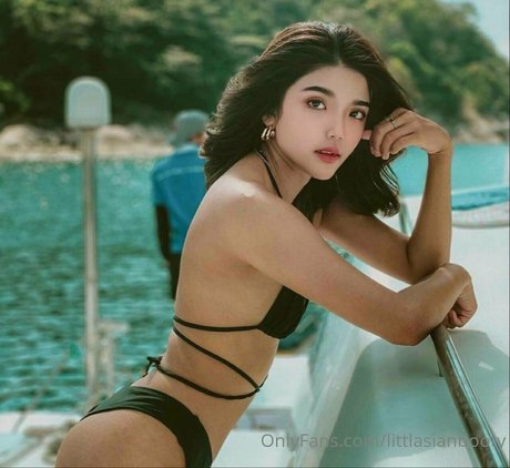 littlasianbooty free onlyfans