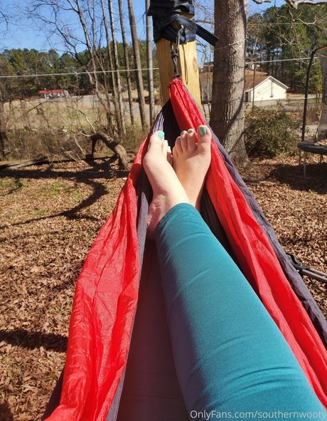 southernwooty nude on onlyfans