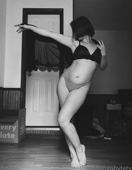 gingabytetv topless onlyfans