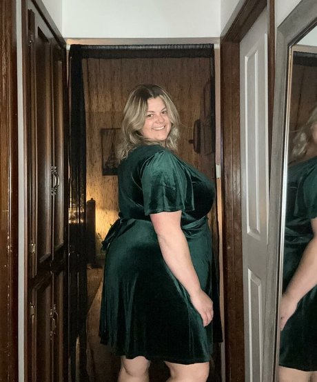 plussize andfine naked on onlyfans