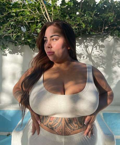 Antonia Waerea Adams onlyfans leaks sex