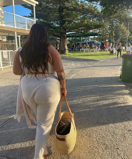 Antonia Waerea Adams xxx onlyfans