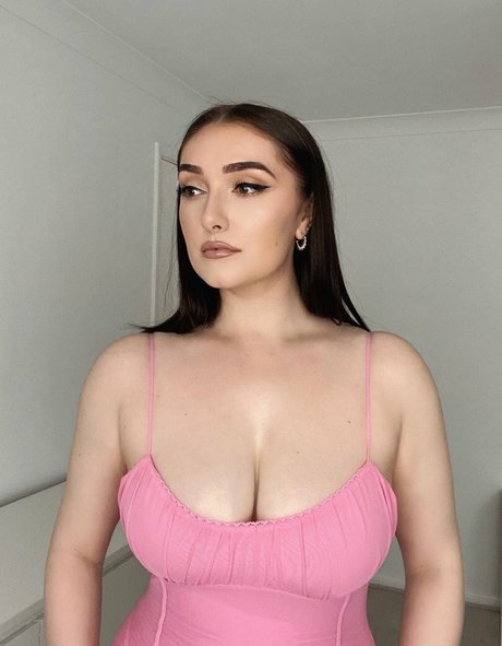 Sammie Warren onlyfans topless