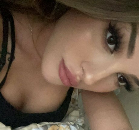 kellysnowx onlyfans nude