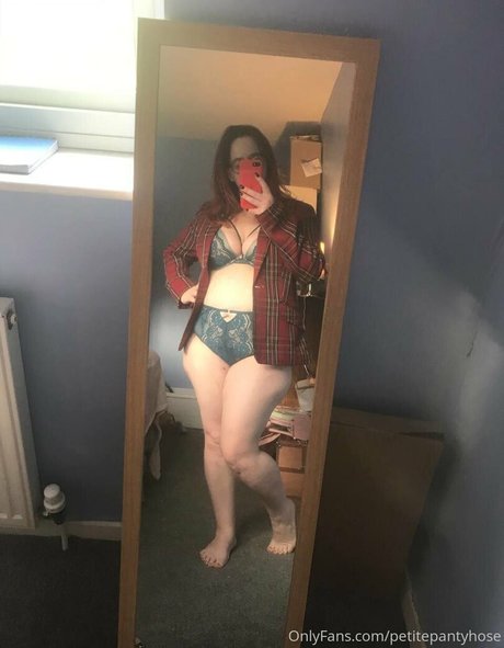 petitepantyhose onlyfans sex leaked