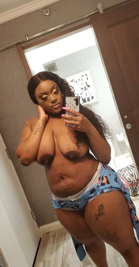 fineapple diva only fans leak nude