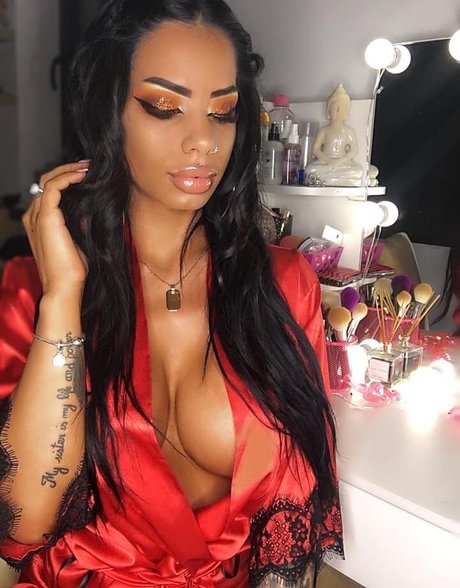 Patrisia Grebelnaia hot onlyfans