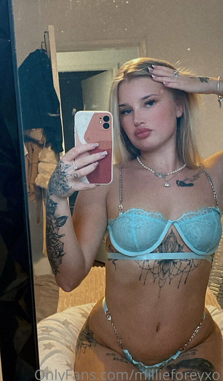 millieforeyxo onlyfans nude leaks