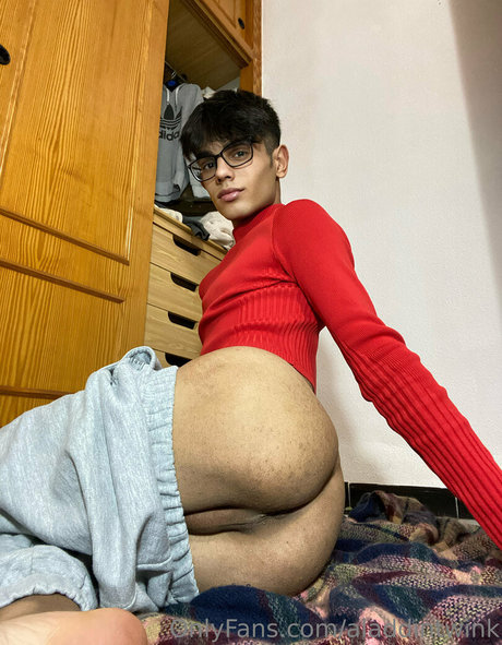 aladdintwink leaked naked onlyfans