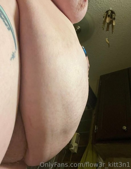 flow3r kitt3n1 onlyfans leaks