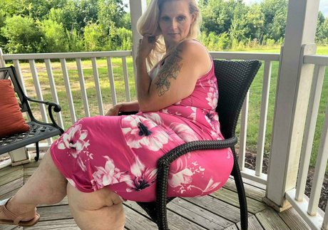 msjuicypear nude only fans