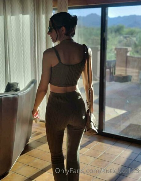 kutiekat123 onlyfans photos