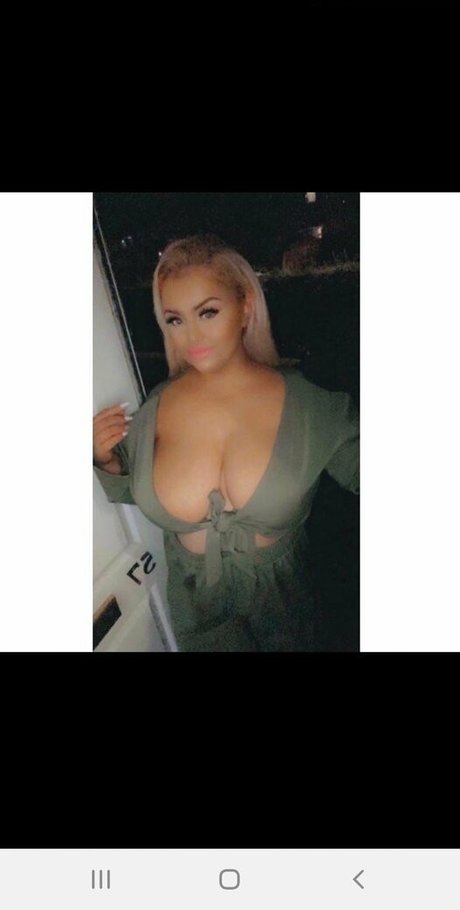 Jessica Elizabeth naked onlyfans leak