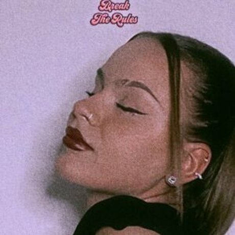 queendee113 onlyfans model photos