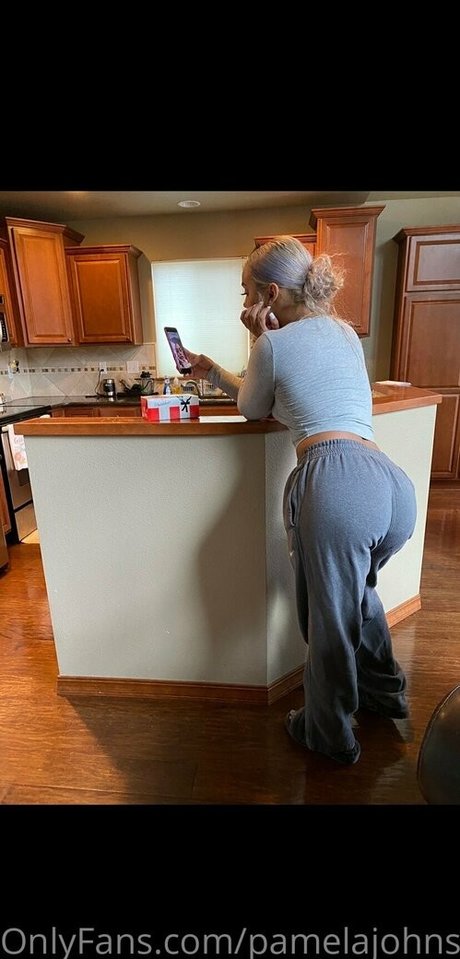 pamelajohnson18 nudes onlyfans leaked