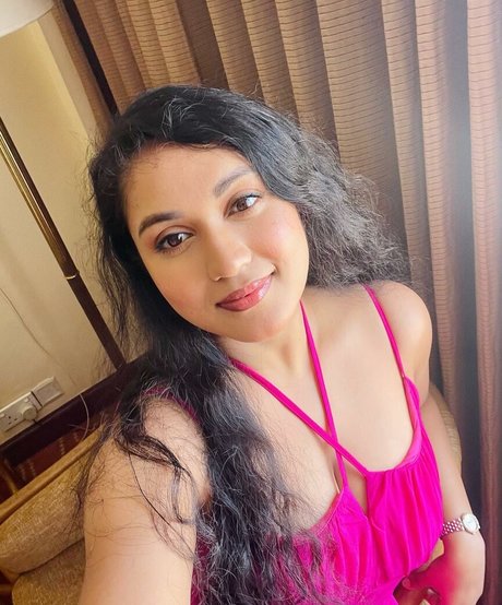 Nimesha Jayarathne onlyfans leaked pics