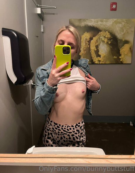 BunnyButtStuff leak onlyfans