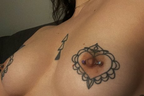 dumbasspisces onlyfans xxx