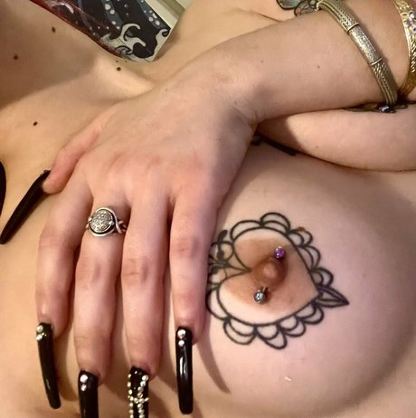 dumbasspisces onlyfans leaked nude