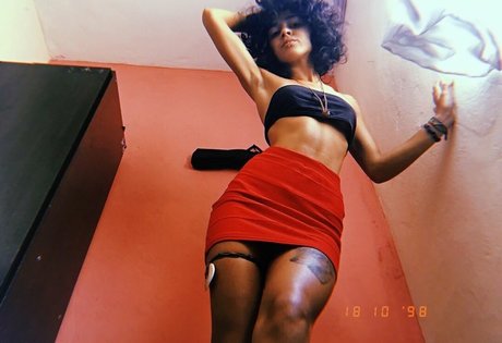 Caxinhox feet onlyfans