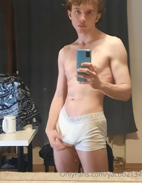yacob2137 onlyfans nude leak