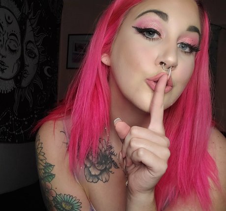 strwbrry cream only fans leaked