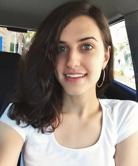 Sophie Sommers ass onlyfans