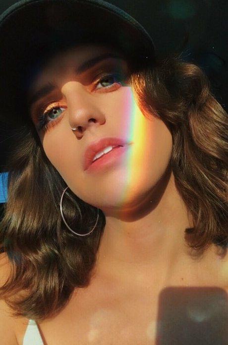 Sophie Sommers onlyfans fuck