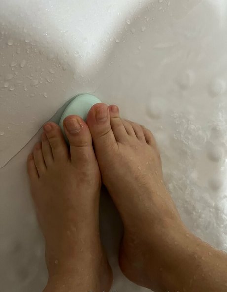 leluqueenz naked onlyfans leak