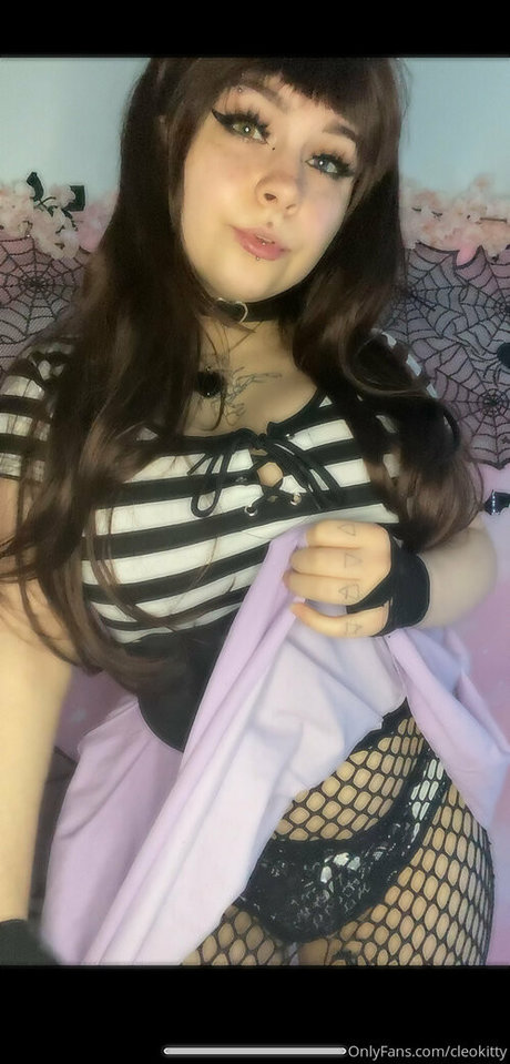 seraphicsiren nude onlyfans