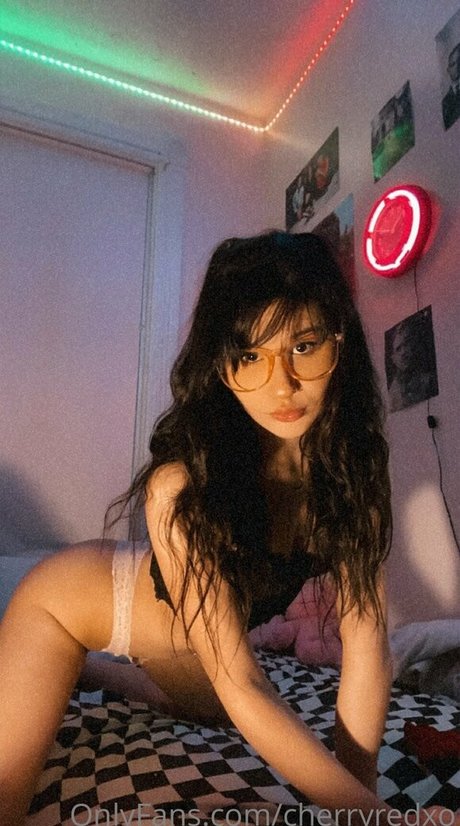 cherryredxo leaked onlyfans porn