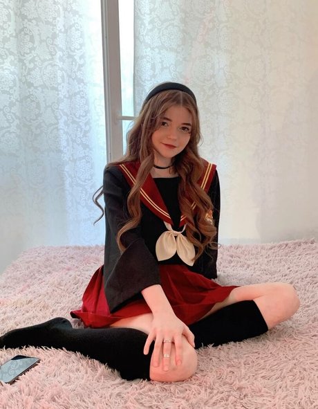 Lorinefairy only fans.